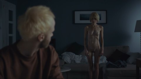 Tereza Hofova - Sexy Scenes in Domestique (2018)