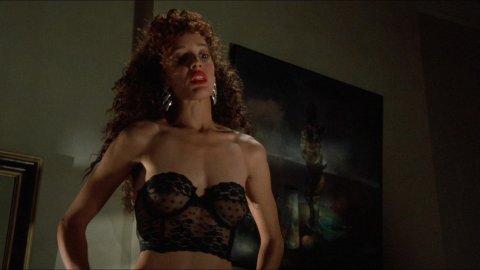 Jennifer Beals, Kasi Lemmons - Sexy Scenes in Vampire's Kiss (1989)