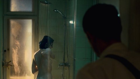 Seyneb Saleh - Sexy Scenes in Mute (2018)