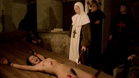Susan Hemingway - Sexy Scenes in Love Letters of a Portuguese Nun (1977)