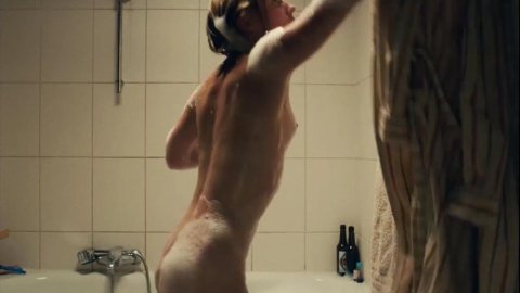 Elisa Schlott, Tabita Johannes - Sexy Scenes in The Cricket and the Ant (2016)